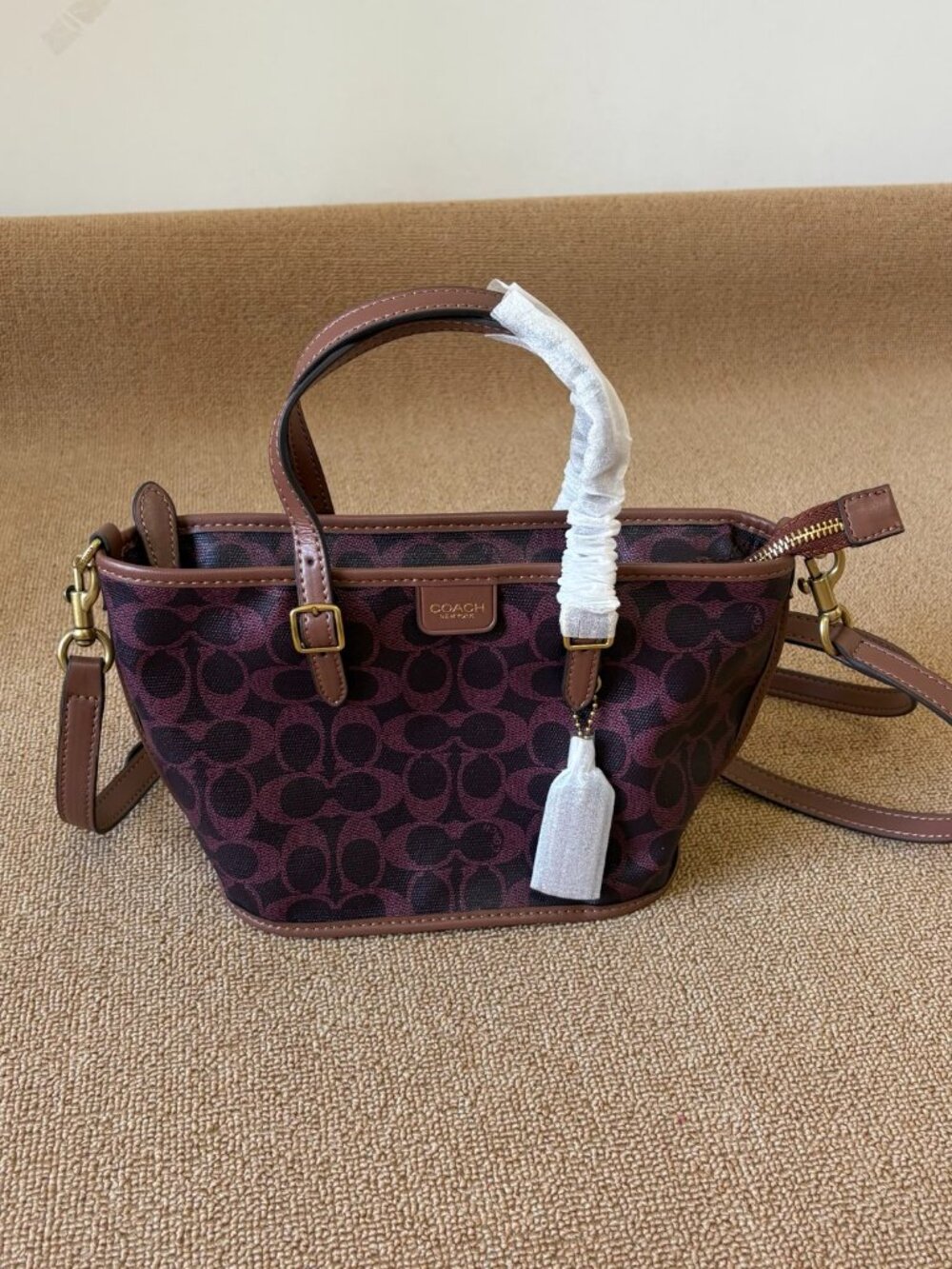 ✨Coach Burgundy Signature C Mini City Tote Convertible Crossbody Handbag